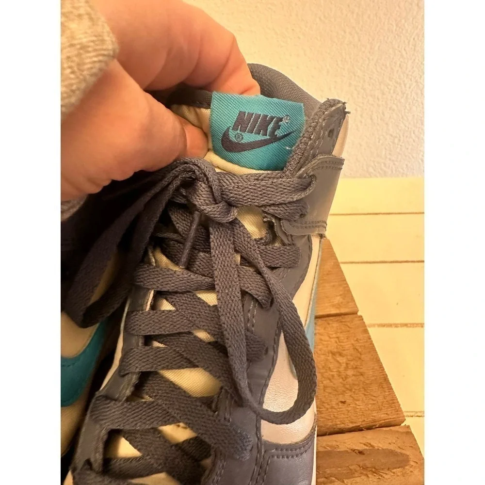 Nike Dunks, light bone, diffused blue  youth size 5 1/2  Authentic